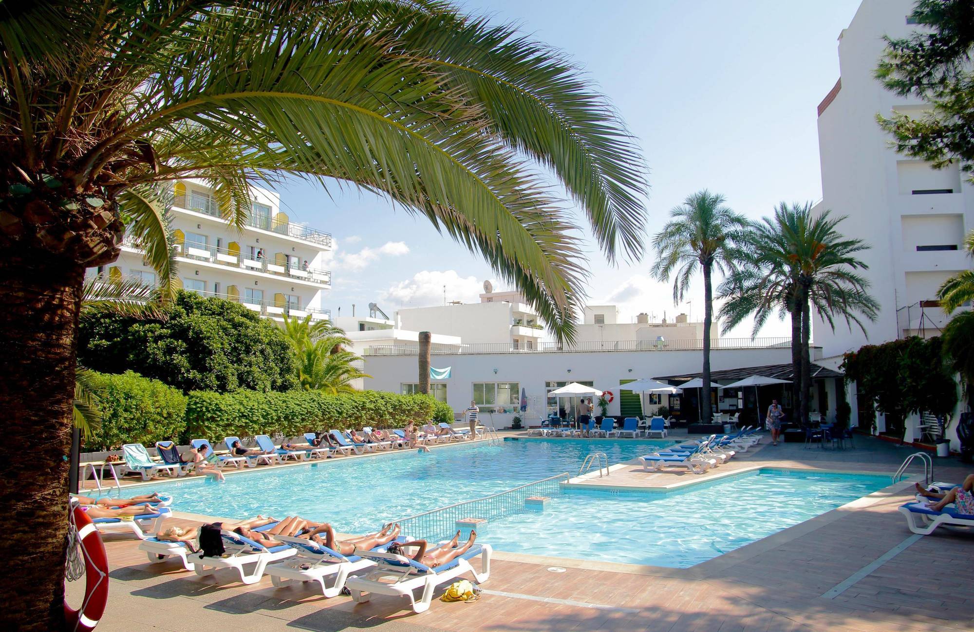 Hotel Tropical San Antonio  Exteriör bild